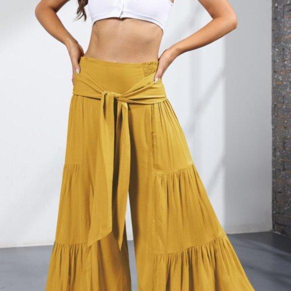 Tie Front Smocked Tiered Culottes - Picture 8 of 10